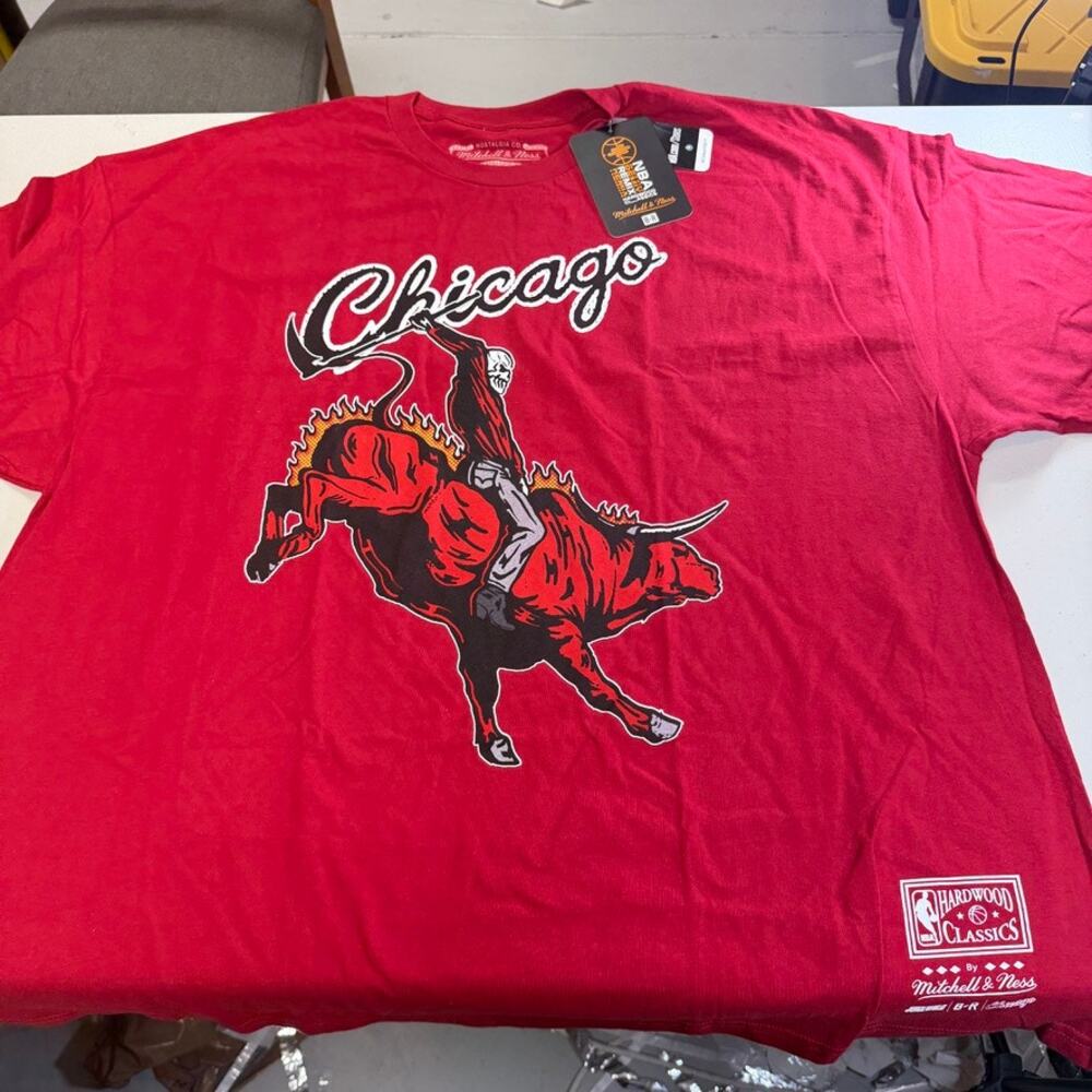 Chicago Bulls Mitchell & Ness x B-R x Juicewrld Remix T-Shirt Red 5XL NWT